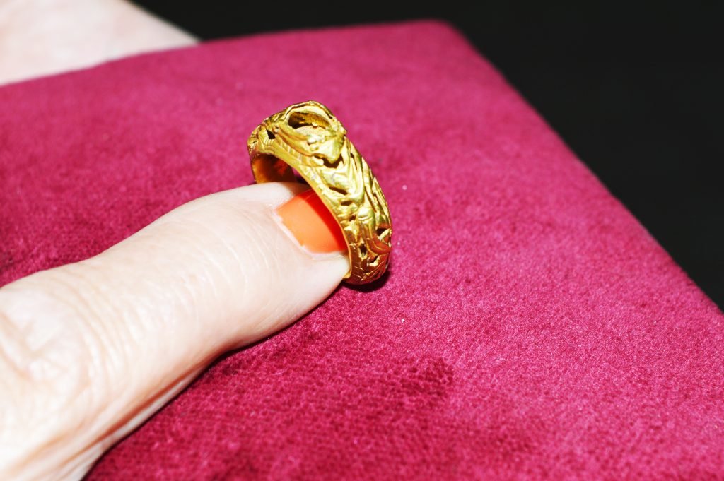 gold_langobards_ring